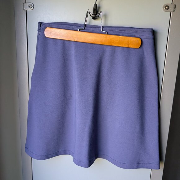 Purple skirt - stretchy with pockets and side zip - Picture 2 of 4